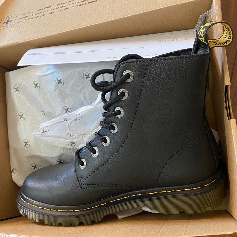 COPY - DR MARTENS